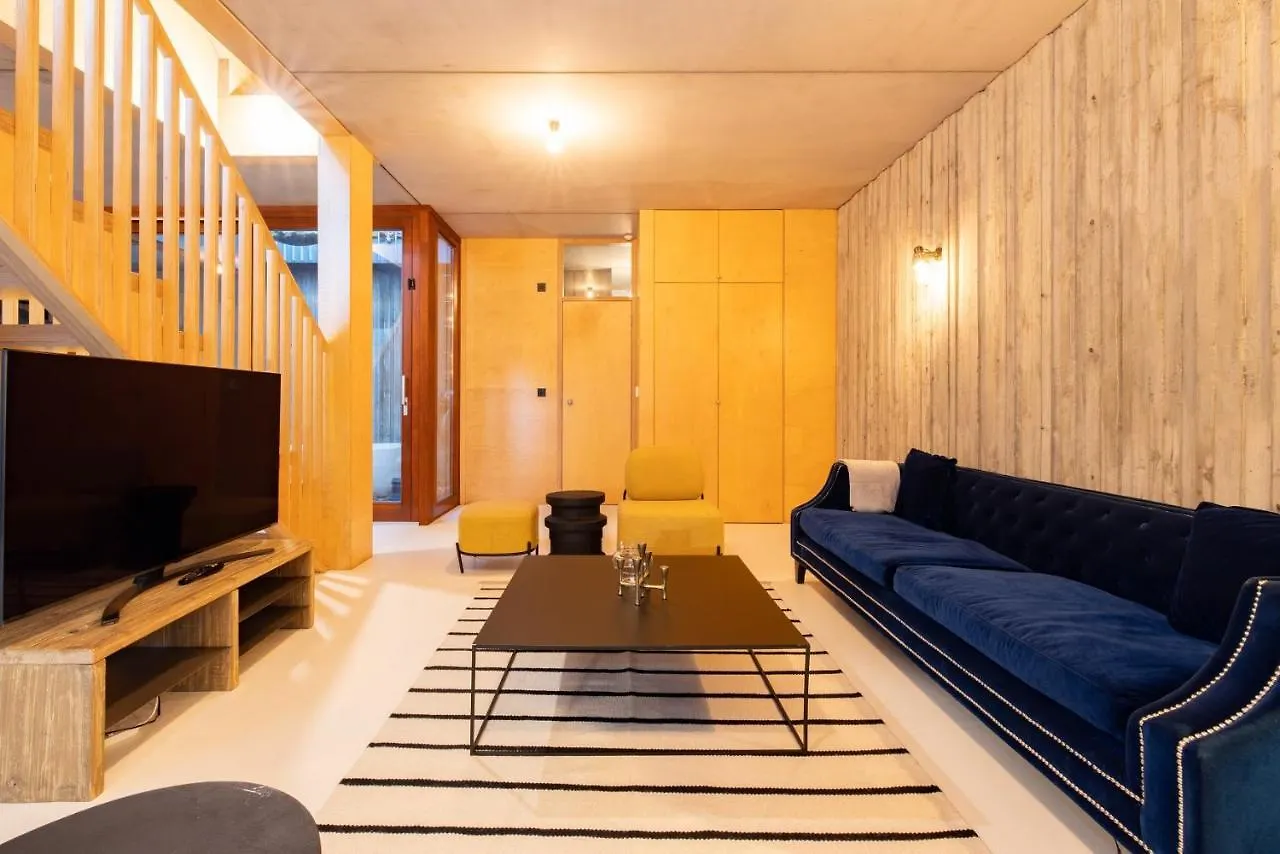 The Victoria Park Sanctuary - Stunning 2Bdr Flat location