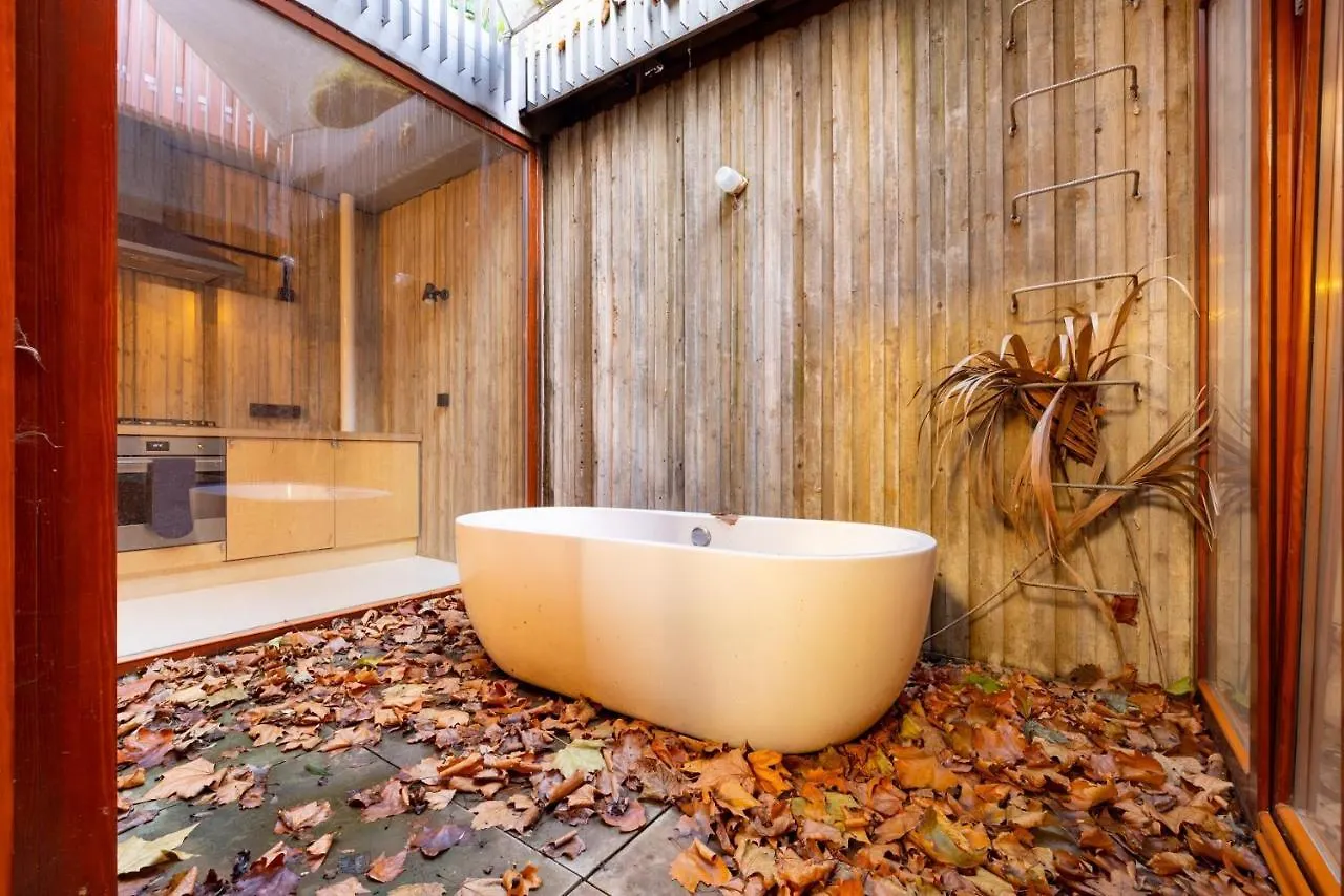 The Victoria Park Sanctuary - Stunning 2Bdr Flat Apartment London United Kingdom