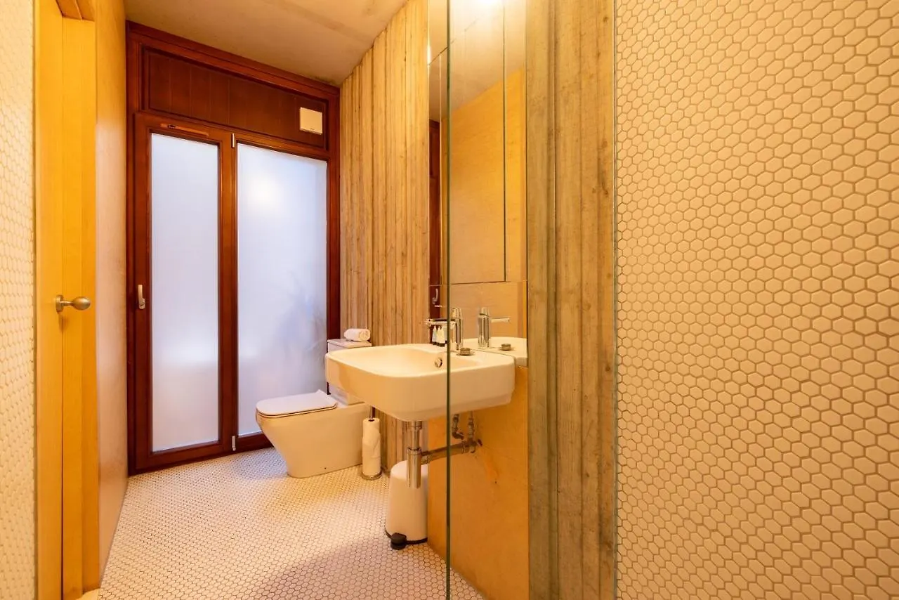 The Victoria Park Sanctuary - Stunning 2Bdr Flat Apartment London